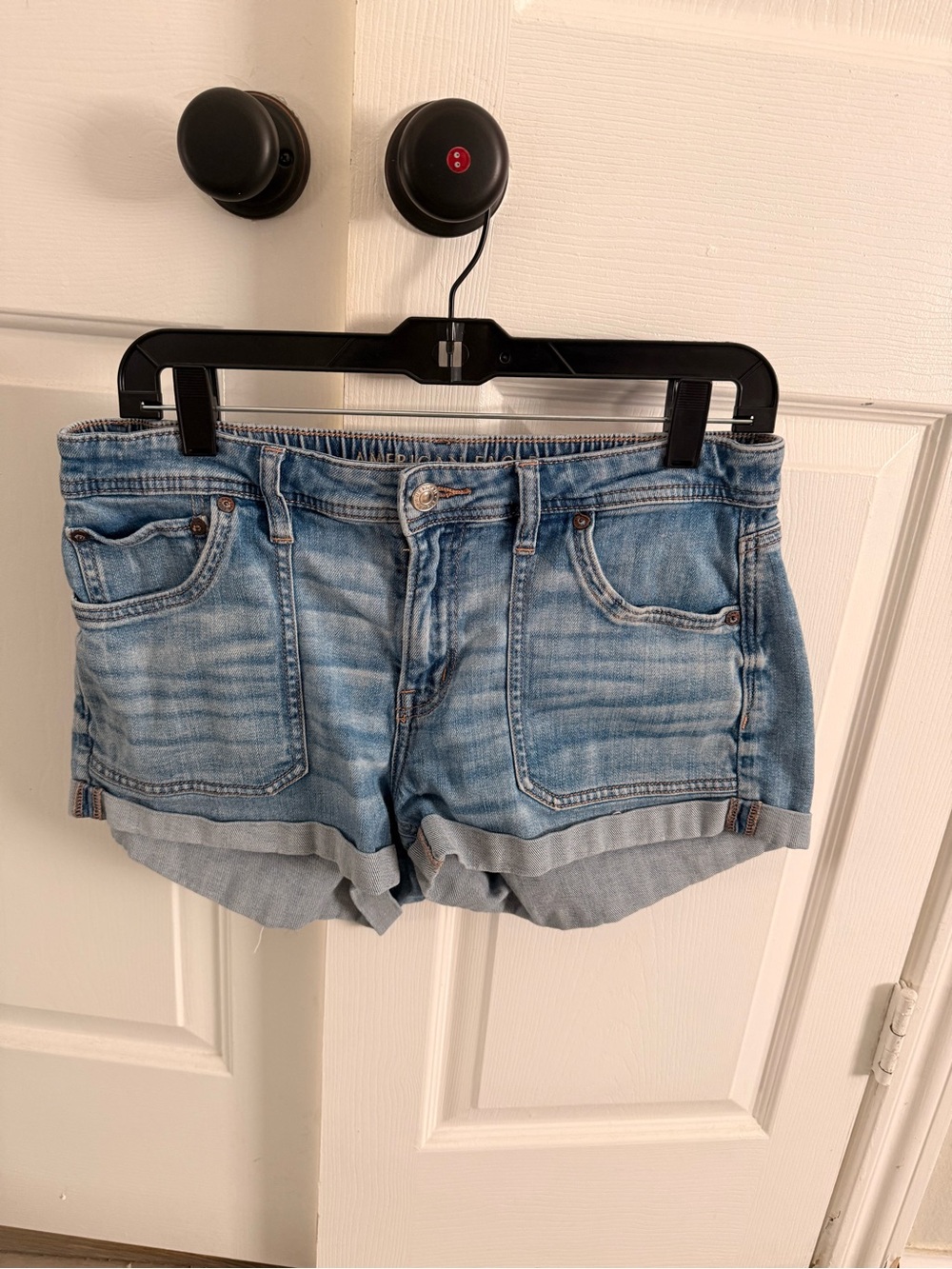 American Eagle Short